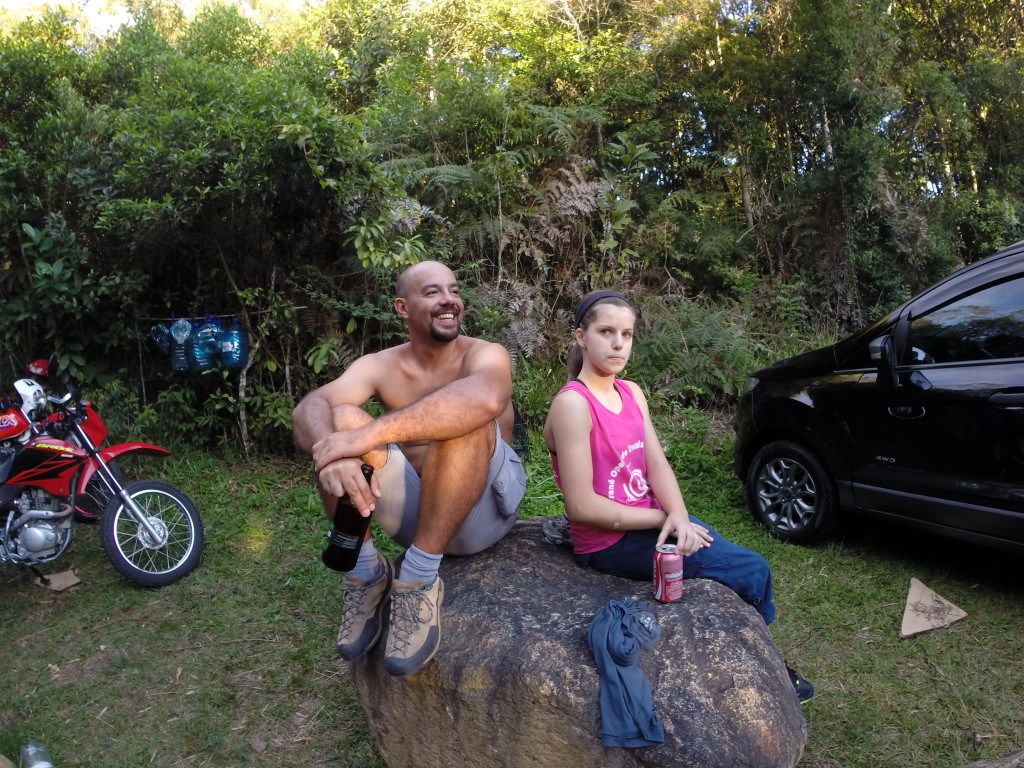 A expressão de quem toma um refrigerante e quem aprecia uma cerveja