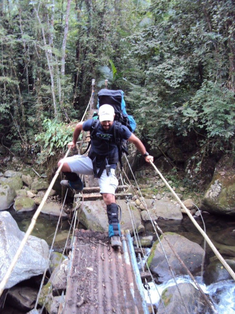Mesmo meio capenga ainda dava para atravessar 