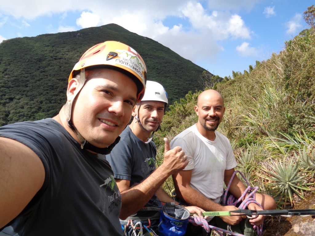 Juliano, Willian e eu na parada da via Raimunda