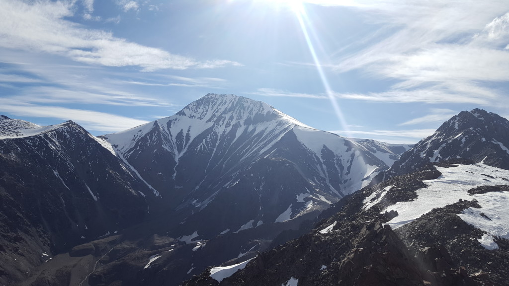 Cerro Plata visto do cume do Cerro Franke.