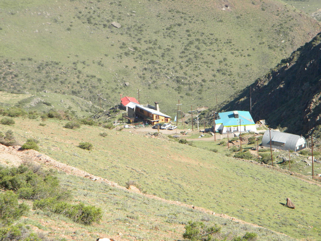 Refugio São Bernardo do lado esquerdo.