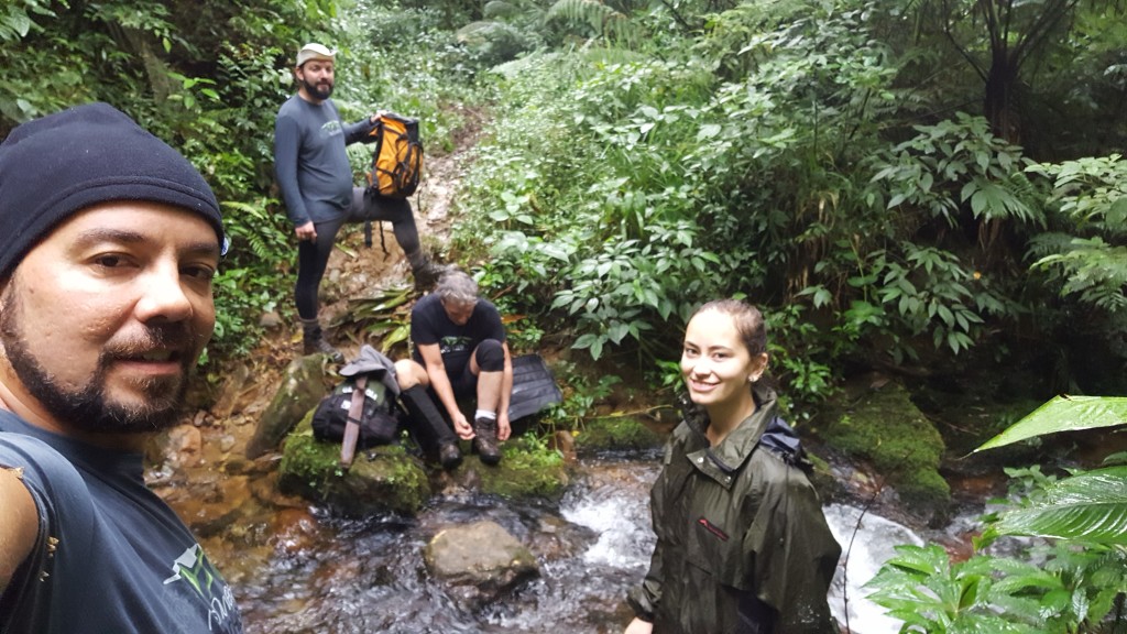 Uma das poucas paradas da caminhada.