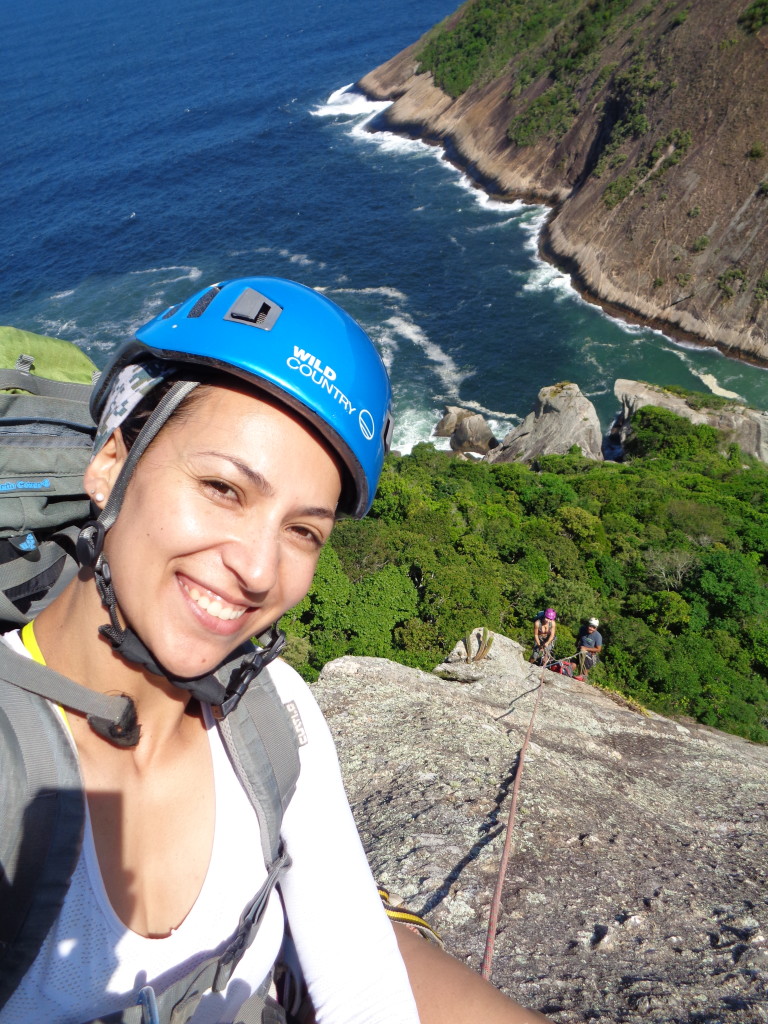 Michelle puxando a terceira enfiada