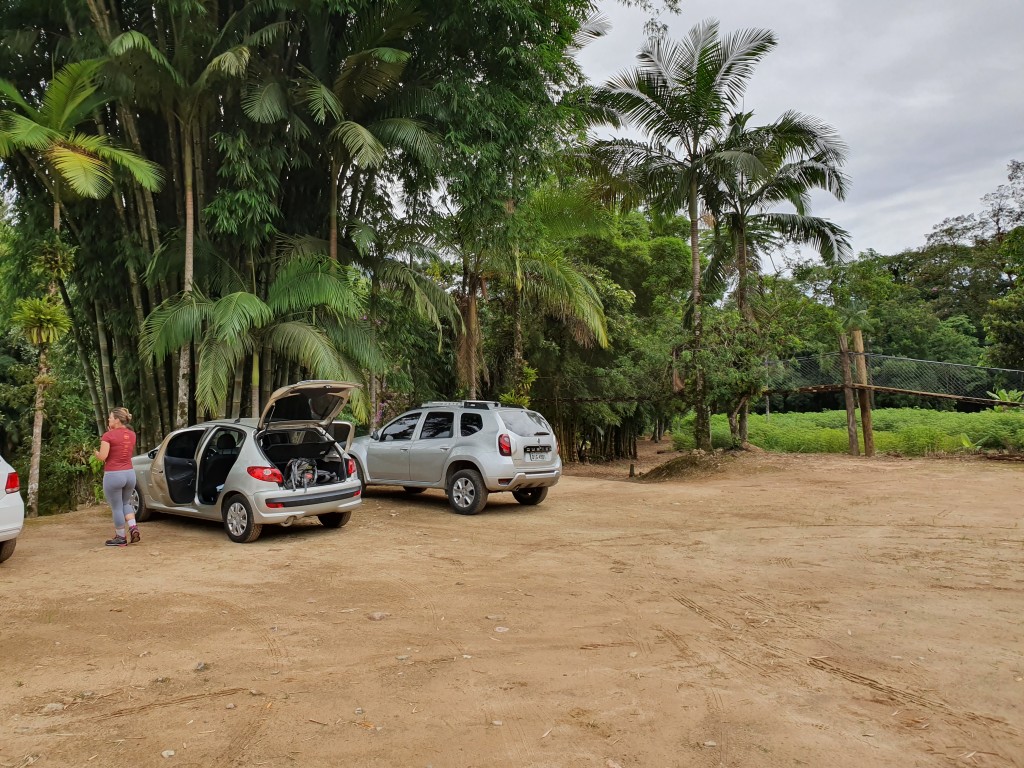 Estacionamento de acesso ao Monte Crista