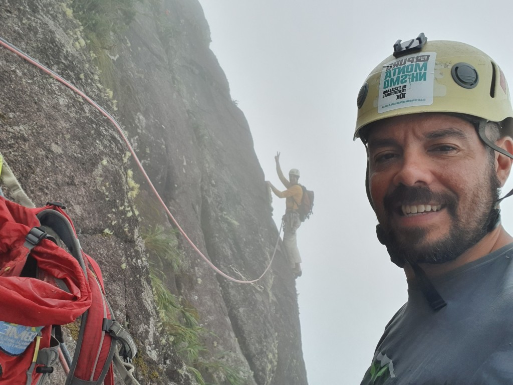 Waldemar na via Na Beira do Abismo