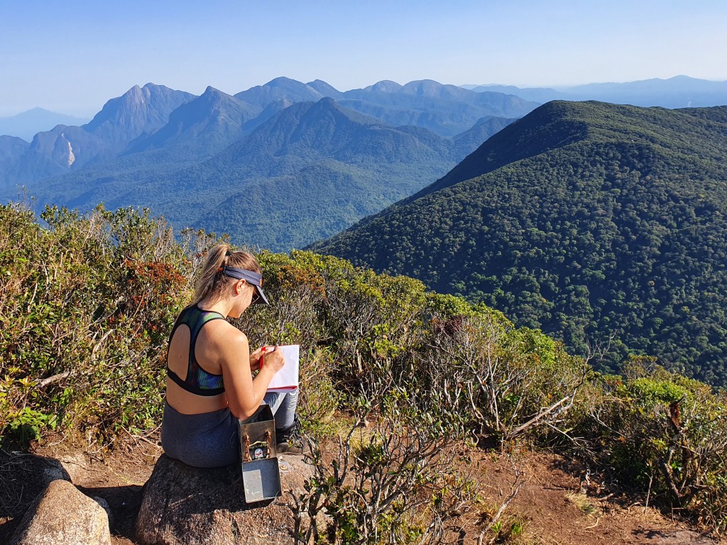 Caderno de cume do Capivari Maior